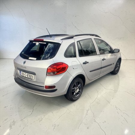 2009 Renault Clio - photo 14