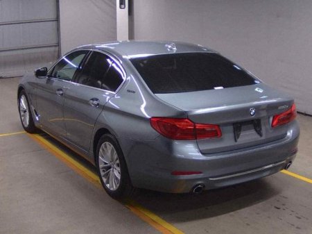 2017 BMW 5-Series - photo 4