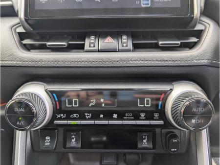 2020 Toyota RAV4 - photo 18