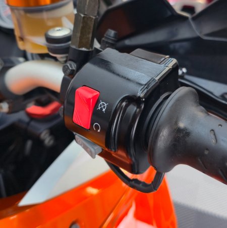 2013 KTM 1190 - photo 13