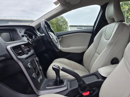 2016 Volvo V40 - photo 29