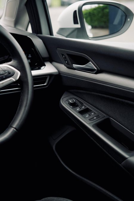 2023 Volkswagen Golf - photo 19