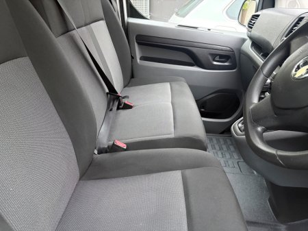 2022 Vauxhall Vivaro - photo 8