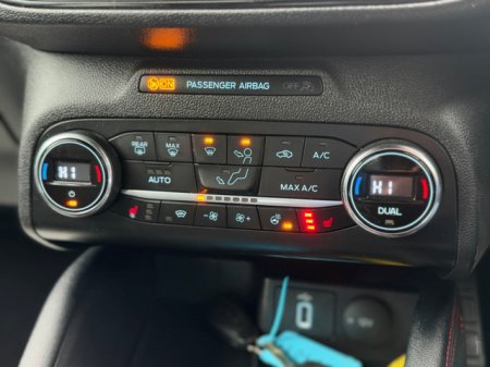 2020 Ford Focus - photo 11
