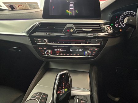 2019 BMW 5-Series - photo 8