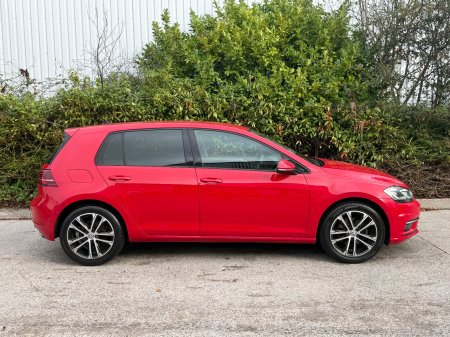 2020 Volkswagen Golf - photo 2