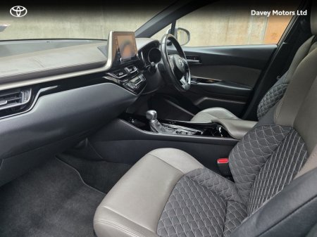 2021 Toyota C-HR - photo 6