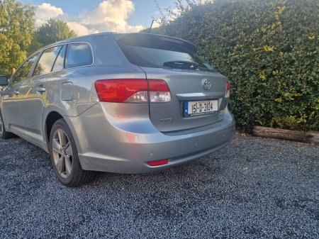 2015 Toyota Avensis - photo 3
