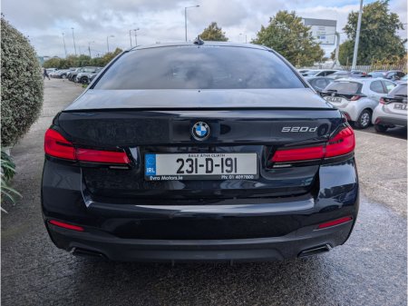 2023 BMW 5-Series - photo 7