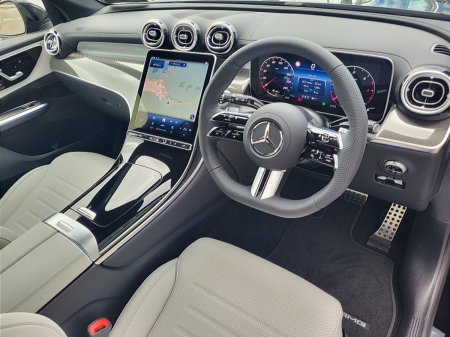 2027 Mercedes-Benz GLC - photo 2