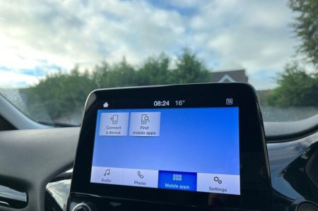 2023 Ford Fiesta - photo 31