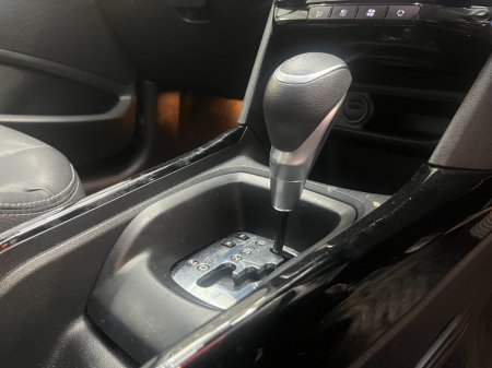 2017 Peugeot 2008 - photo 11
