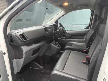 2022 Citroen Dispatch - photo 8