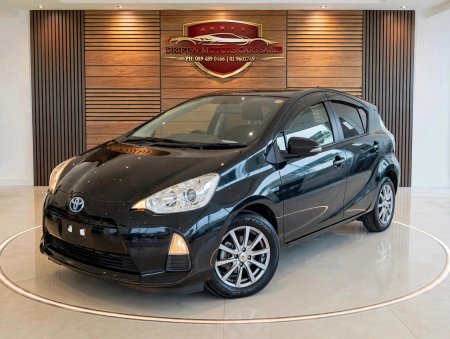 2013 Toyota Aqua - photo 5
