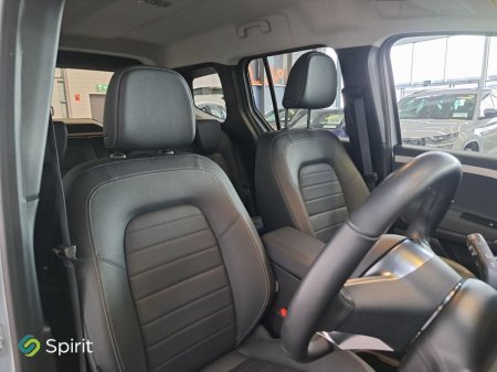 2025 Mercedes-Benz T-Class - photo 19