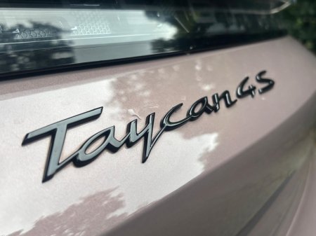 2024 Porsche Taycan - photo 15