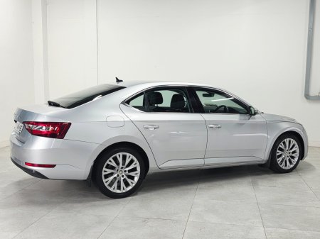 2020 Skoda Superb - photo 7