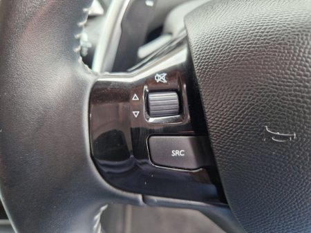 2016 Peugeot 308 - photo 26