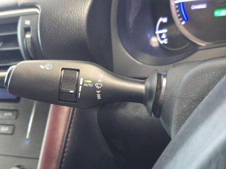 2019 Lexus IS - photo 22