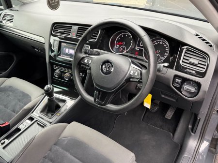 2015 Volkswagen Golf - photo 2