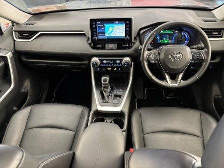 2022 Toyota RAV4 - photo 8