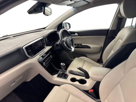 2022 Kia Sportage - photo 2