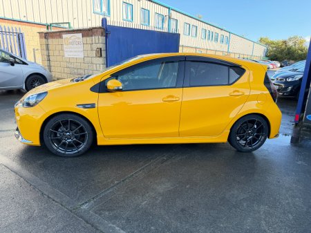 2016 Toyota Aqua - photo 8