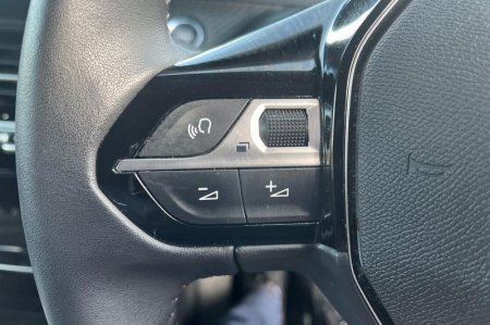 2024 Peugeot 208 - photo 35