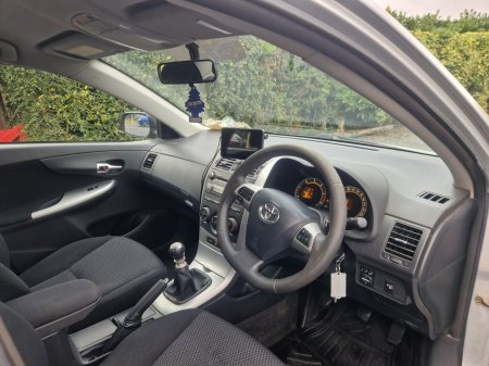 2012 Toyota Corolla - photo 5