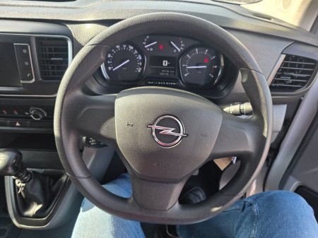 2022 Opel Vivaro - photo 8