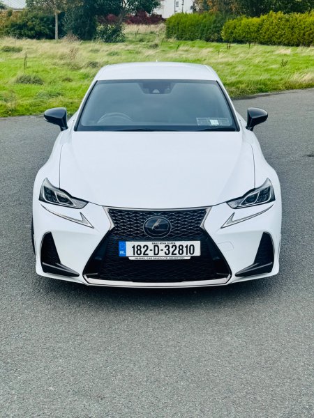 2018 Lexus IS - photo 19