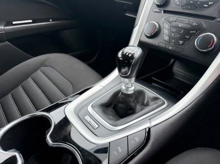 2016 Ford Mondeo - photo 13