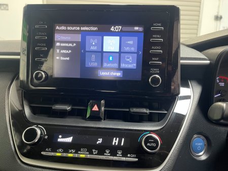 2020 Toyota Corolla - photo 14