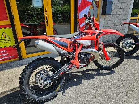 2027 BETA Enduro - photo 11
