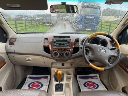 2008 Toyota Hilux - photo 25