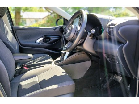 2022 Toyota Yaris - photo 9