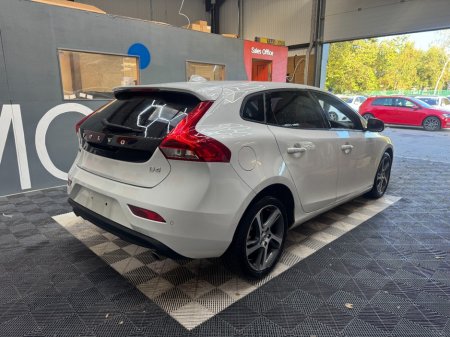 2019 Volvo V40 - photo 3