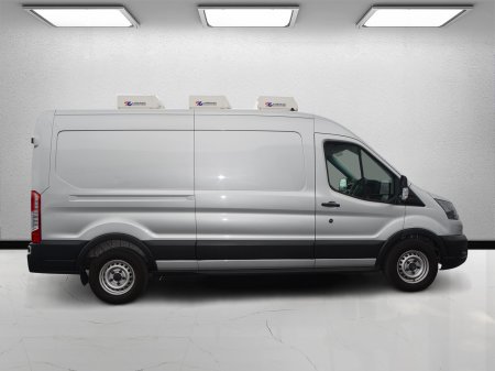2021 Ford Transit - photo 9