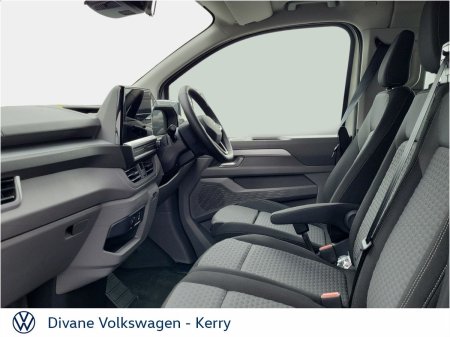2026 Volkswagen Caravelle - photo 4