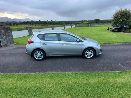 2015 Toyota Auris - photo 6