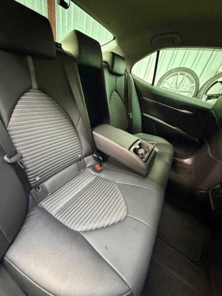 2019 Toyota Camry - photo 23