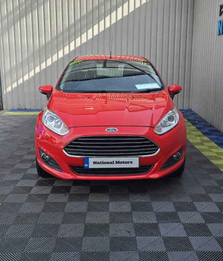 2014 Ford Fiesta - photo 8