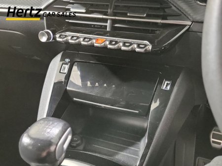 2023 Peugeot 2008 - photo 20