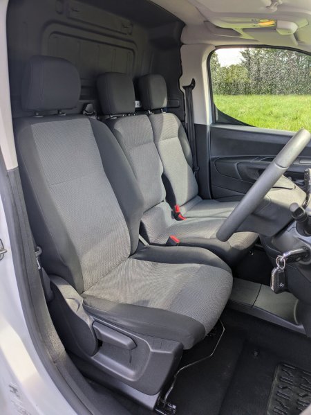 2022 Opel Combo - photo 13