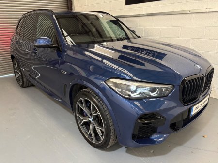 2021 BMW X5 - photo 2