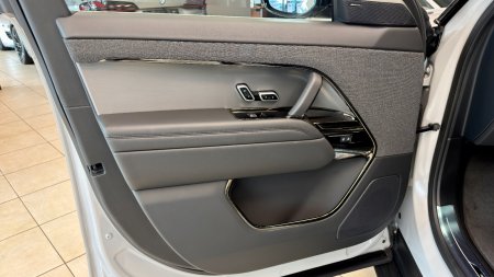 2025 Land Rover Range Rover Sport - photo 28