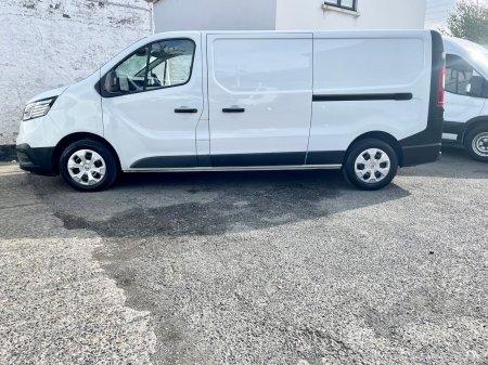 2023 Renault Trafic - photo 26
