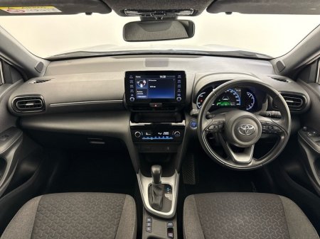 2023 Toyota Yaris Cross - photo 8
