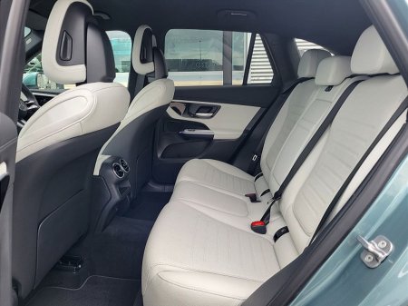 2027 Mercedes-Benz GLC - photo 8