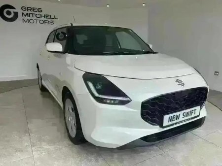 2025 Suzuki Swift - photo 4